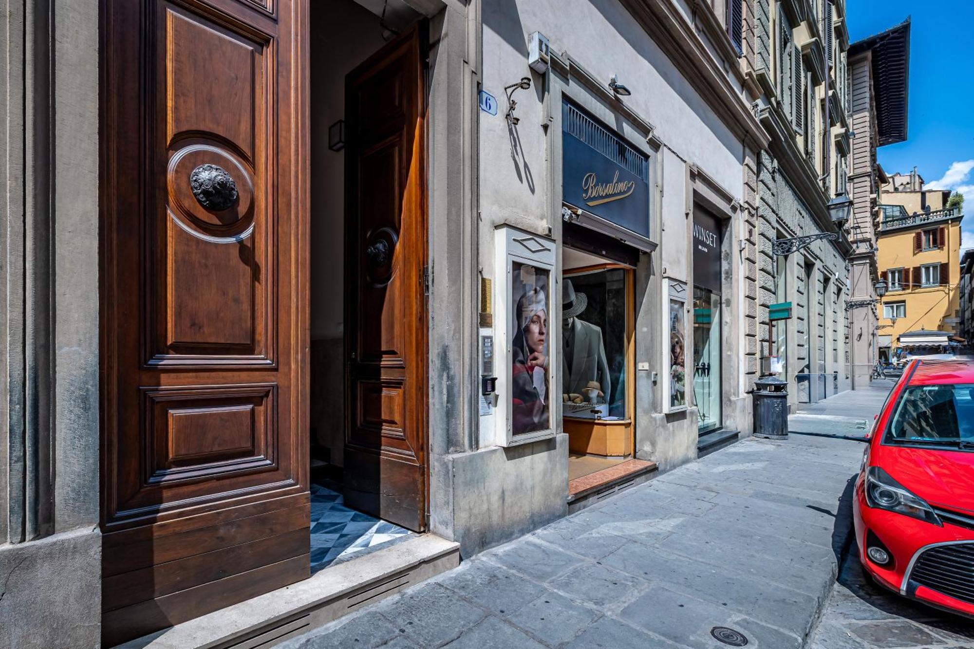 La Loggia Del Porcellino Affittacamere Firenze