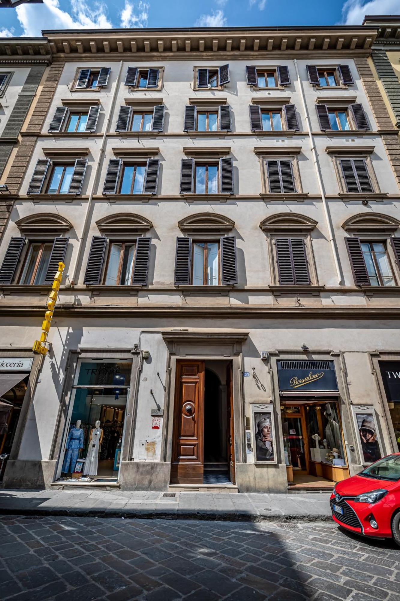 La Loggia Del Porcellino * Firenze